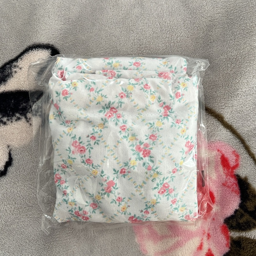 Superga x LoveShackFancy Drawstring Backpack NEW - Picture 4 of 5